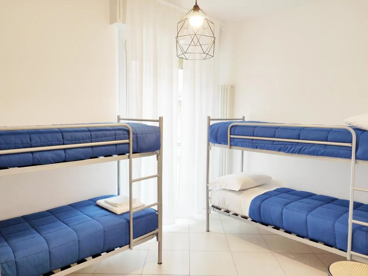 Mamma Casa Marina Center Apartments Rimini 0*,  Itálie